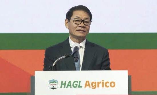 Bị cổ đông “truy vấn” việc bán hàng dưới giá vốn nhiều năm liền khiến HAGL Agrico lỗ, ông Trần Bá Dương nói: “Ăn HAGL Agrico là ăn chính mình”