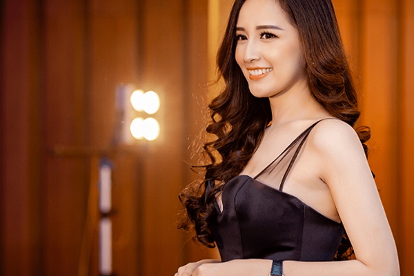 hoa hau mai phuong thuy dau tu chung khoan