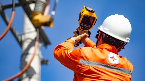 Hàng loạt doanh nghiệp hưởng lợi nếu EVN được tự quyết giá điện tăng 3-5%