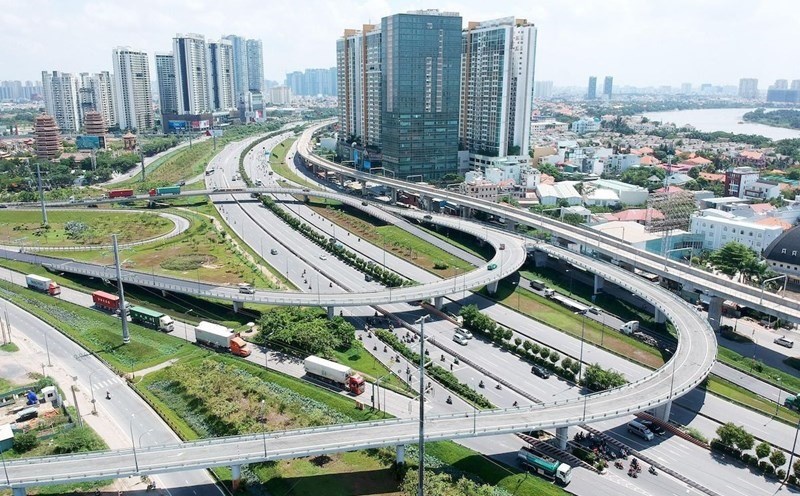 Cổ phiếu đầu tư công có phải sóng ở đáy sông?