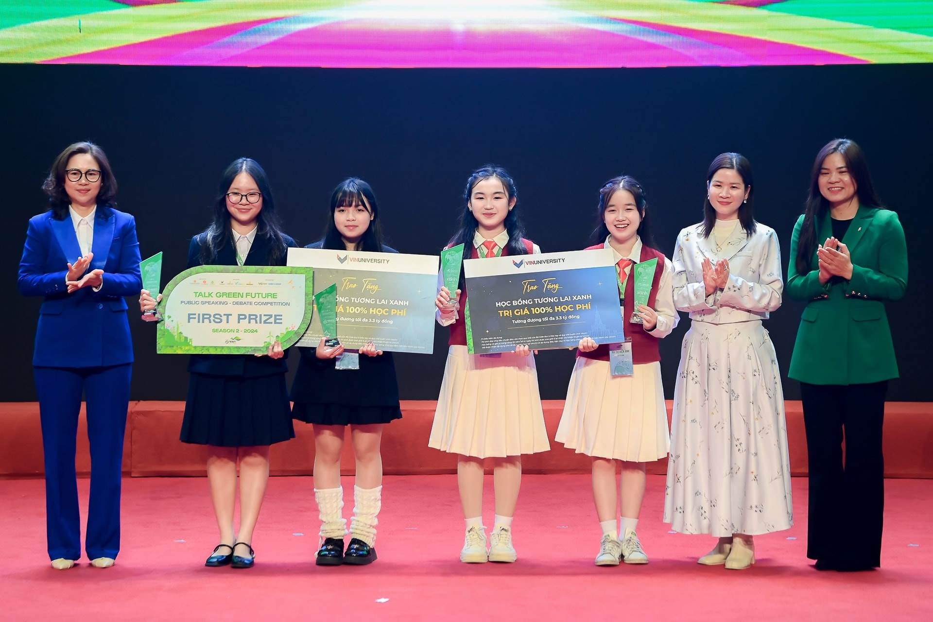 Dùng công nghệ AI biến thứ bỏ đi thành tài nguyên, học sinh vừa giành giải thưởng hơn 3,3 tỷ từ Vingroup