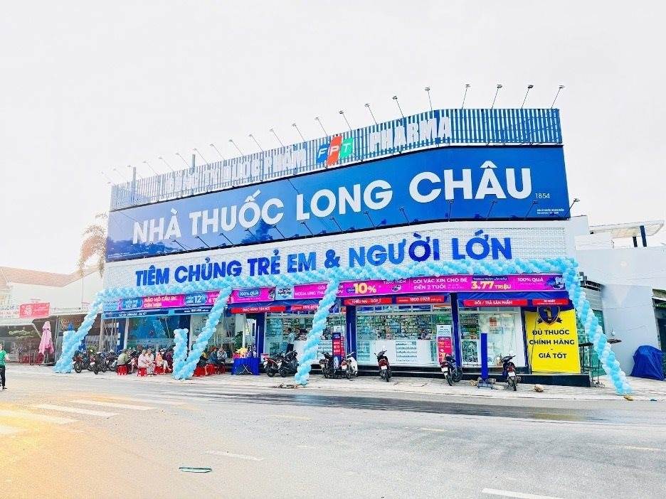 FRT: Lập đỉnh mới, vốn hóa có thêm 4.000 tỷ sau 2 tháng