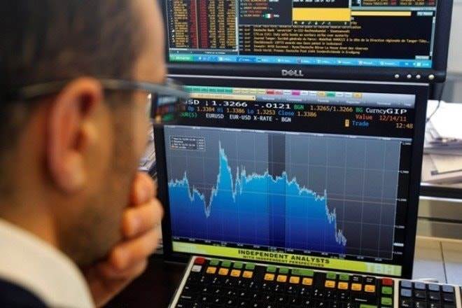 Phiên 6/2: Khối ngoại tiếp đà bán ròng, cổ phiếu nào bị “xả” mạnh nhất?