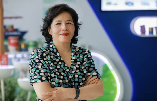 VNM: Người phụ nữ 72 tuổi kiếm hơn 7,4 tỷ đồng/năm khi điều hành doanh nghiệp 5 tỷ USD