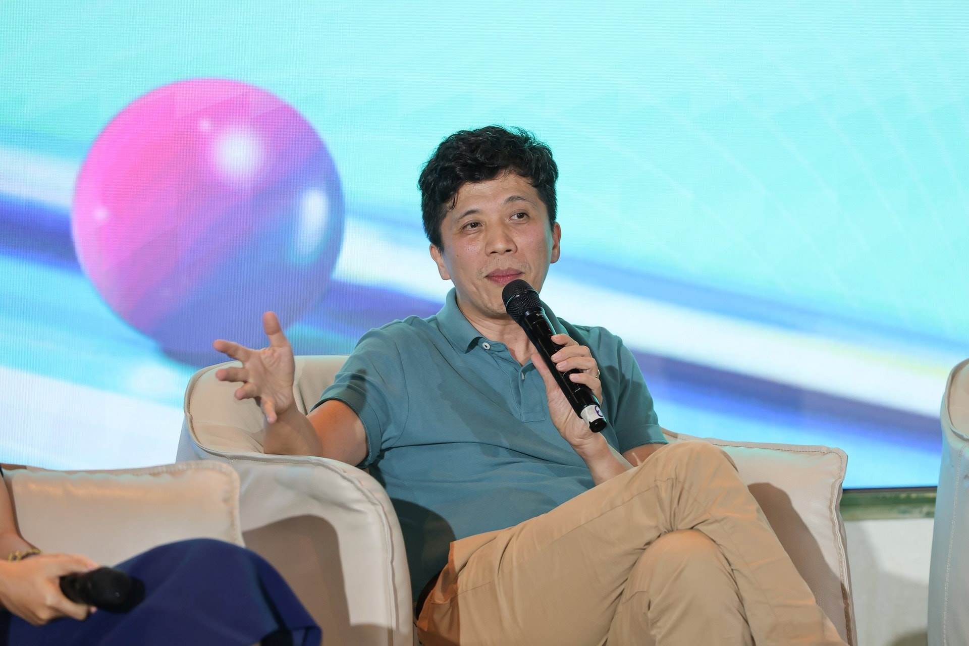 Chủ tịch STI Holdings: Ngày xưa làm phải ra lãi, không là chết luôn, còn startup bây giờ ‘vẽ’ được những bài toàn lớn nhưng không phải lo tồn tại