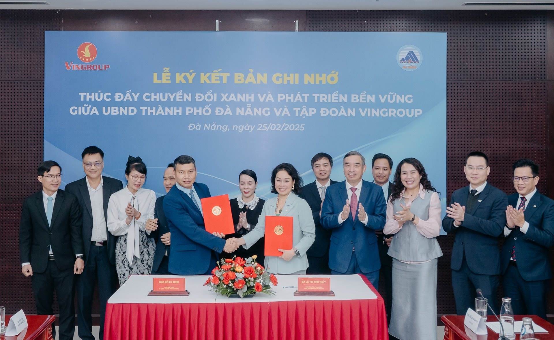 Tỷ phú Phạm Nhật Vượng hợp tác Đà Nẵng nghiên cứu cơ chế phát triển trung tâm tài chính, đô thị xanh