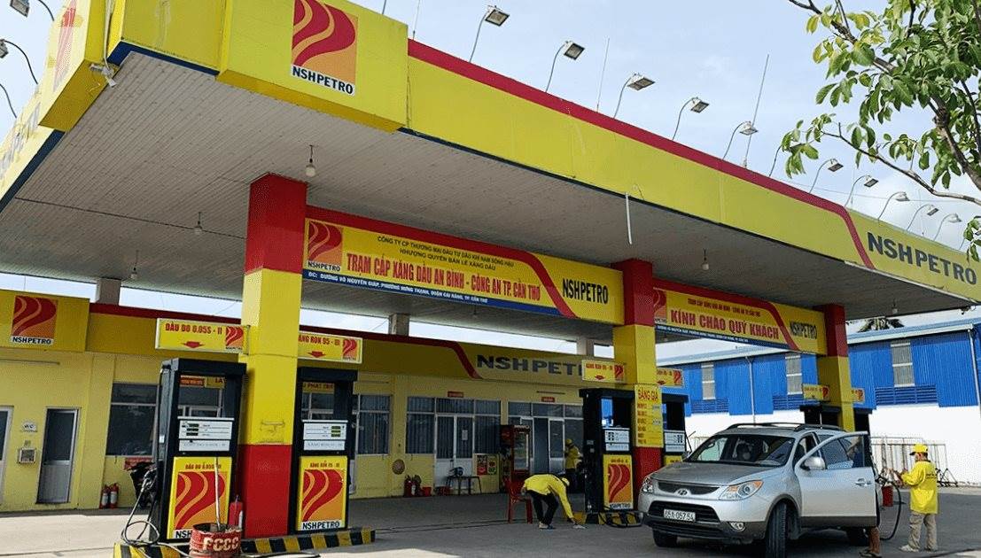 PSH: Cổ phiếu của “đại gia” xăng dầu nợ thuế nghìn tỷ rơi vào diện đình chỉ giao dịch