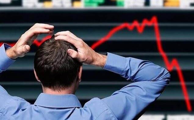 Phiên 12/3: Khối ngoại bán ròng đột biến hơn 900 tỷ đồng, loạt cổ phiếu Bluechips bị “xả” mạnh