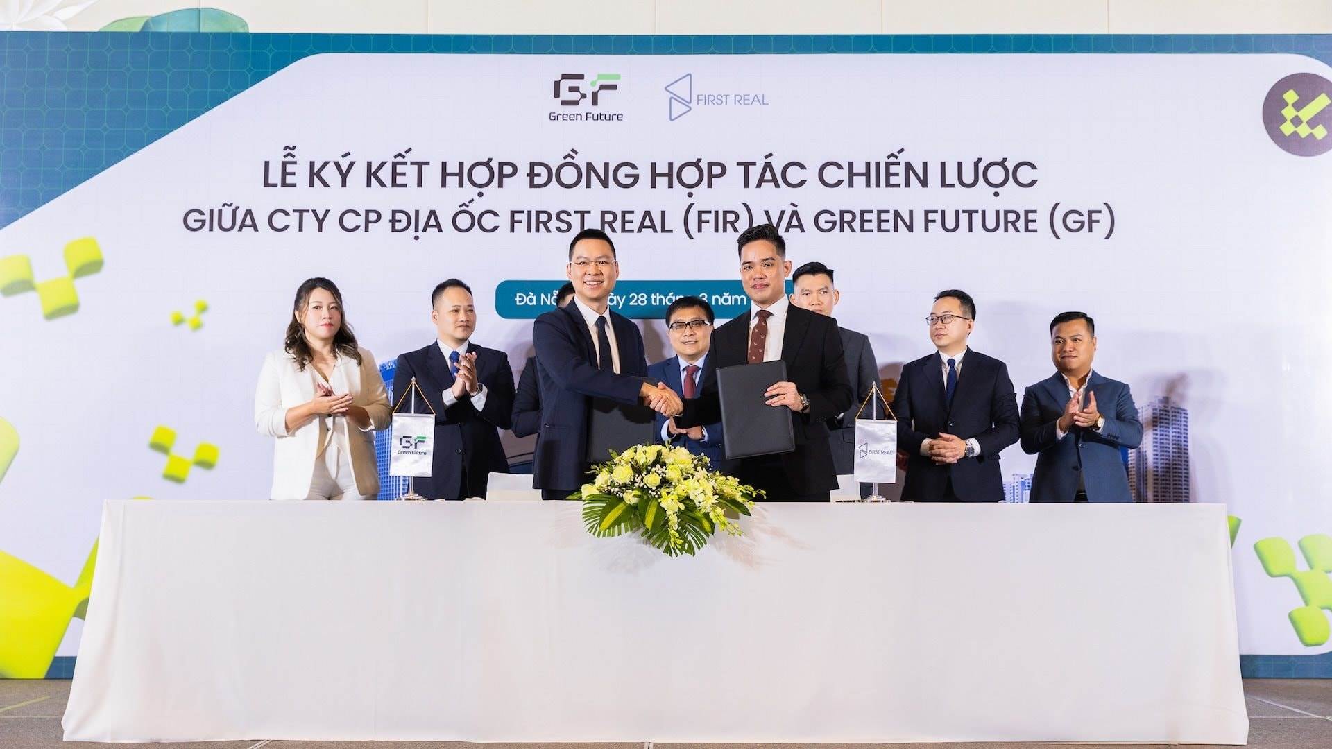 FIR: Cổ phiếu tăng phi mã từ đầu năm, chốt đơn thuê 1.000 xe VinFast từ công ty của con trai tỷ phú Phạm Nhật Vượng