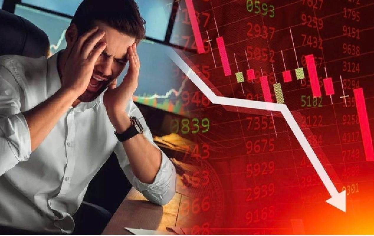 Phiên 28/3: Khối ngoại tiếp đà bán ròng hơn 450 tỷ, ngược chiều chi hàng trăm tỷ “gom” loạt cổ phiếu chứng khoán