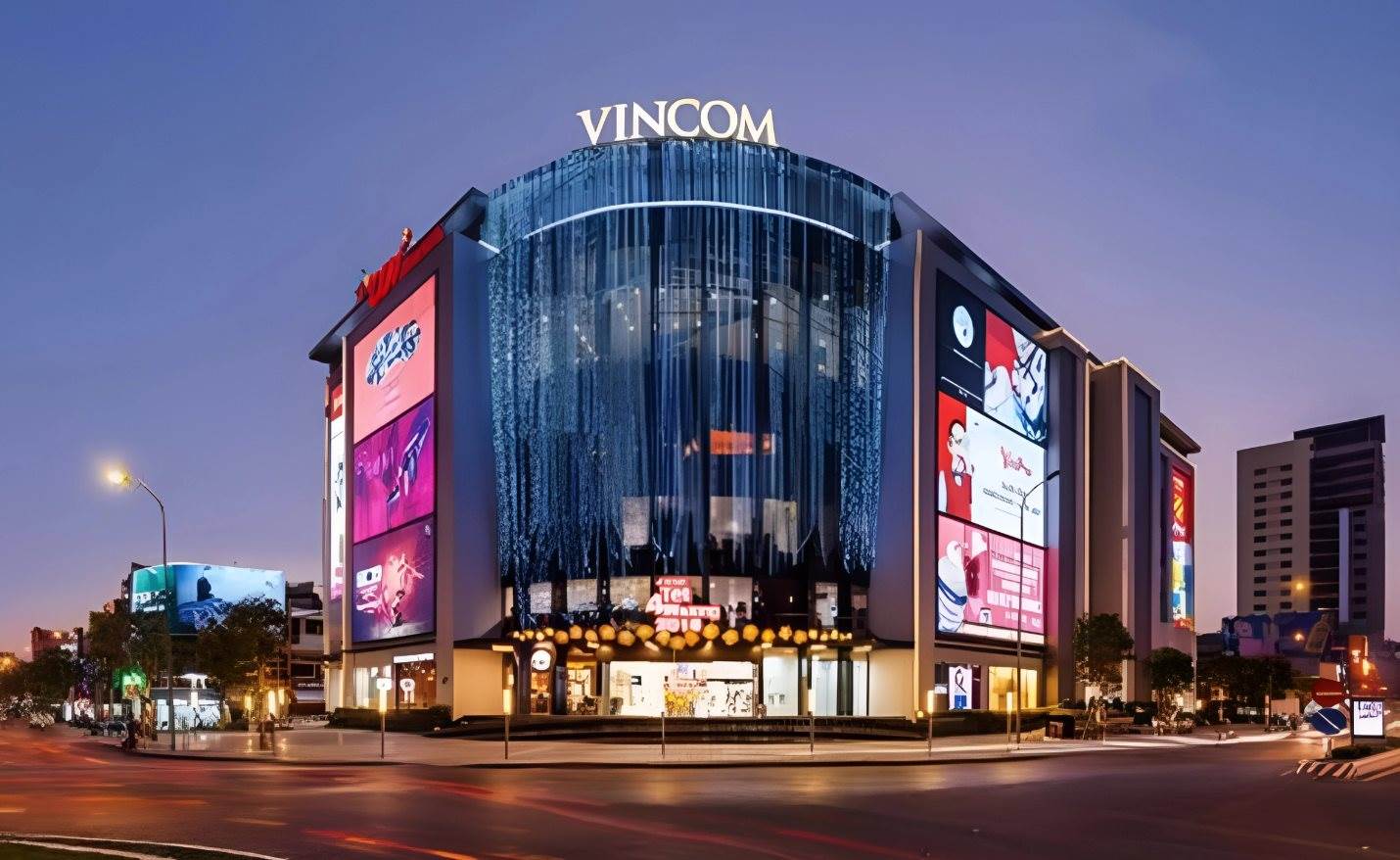 VRE: Lên kế hoạch lãi kỷ lục, “tung” ra thị trường gần 120.000m2 mặt sàn bán lẻ năm 2025