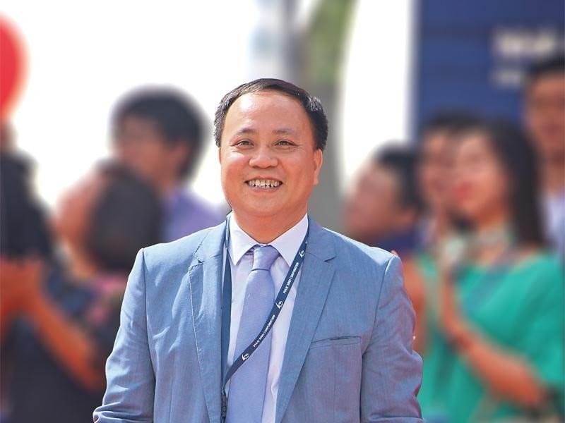 Thế giới khó quá thì quay về sân nhà 100 triệu người dùng: Doanh nghiệp xuất khẩu trăn trở vì lãi suất vay USD chỉ khoảng hơn 1% trong khi vay tiền đồng 9-10%