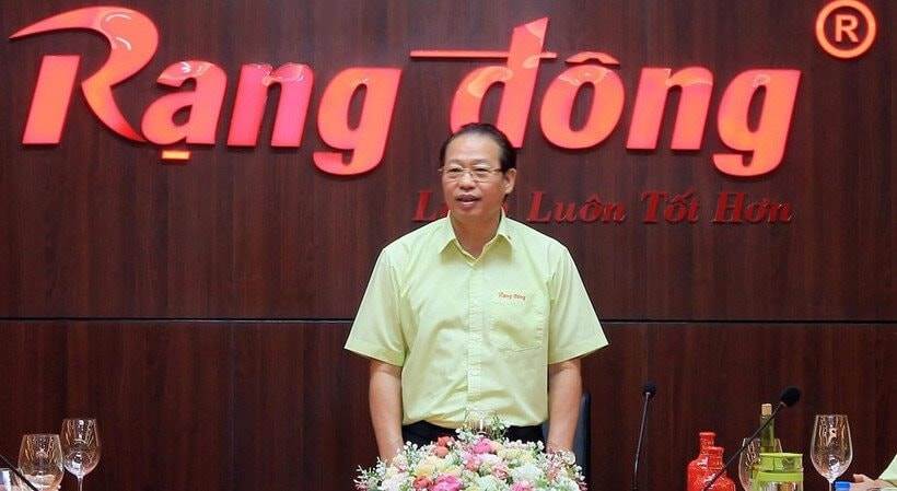 Từng là biểu tượng ngành nhựa, công ty 65 năm tuổi của gia đình cựu Thứ trưởng Hồ Thị Kim Thoa bên bờ vực phá sản, rời sàn HOSE