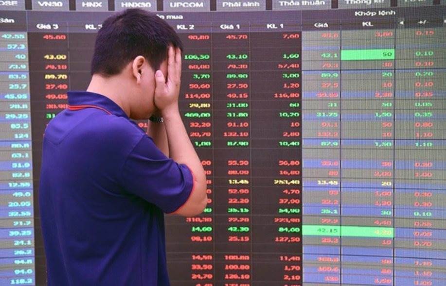 Maybank: VN-Index có thể điều chỉnh về 1.000 điểm trong kịch bản tiêu cực