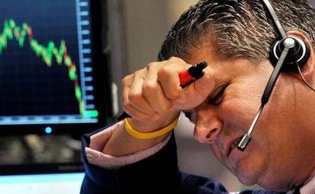 Phiên 16/4: Khối ngoại quay đầu bán ròng, FPT bị “xả” gần 500 tỷ đồng