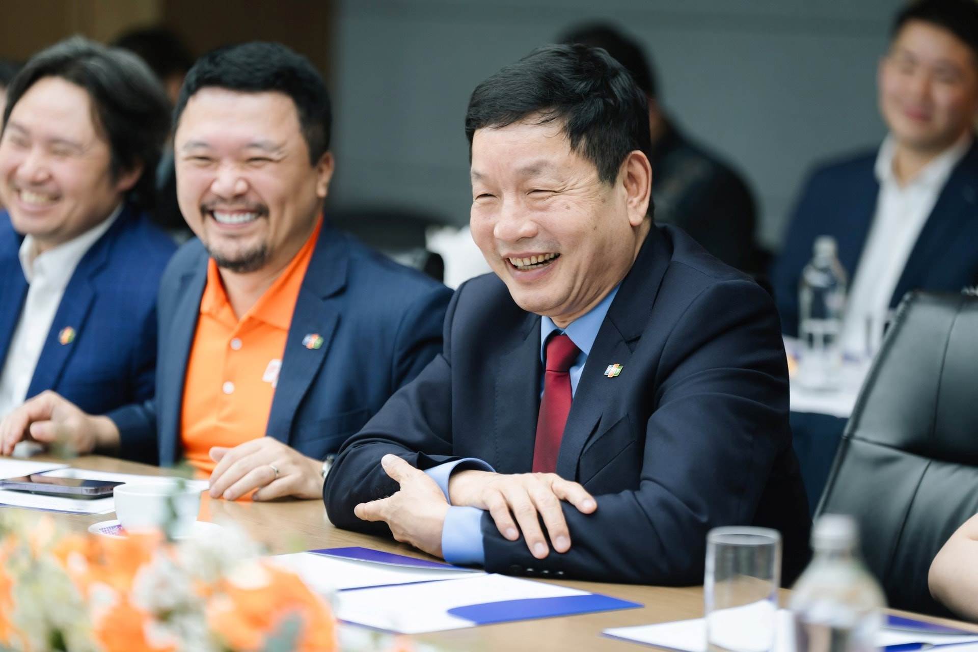 FPT “bắt tay” loạt tập đoàn lớn Indonesia, lập nhóm công tác chung xây dựng hệ sinh thái bán dẫn và AI