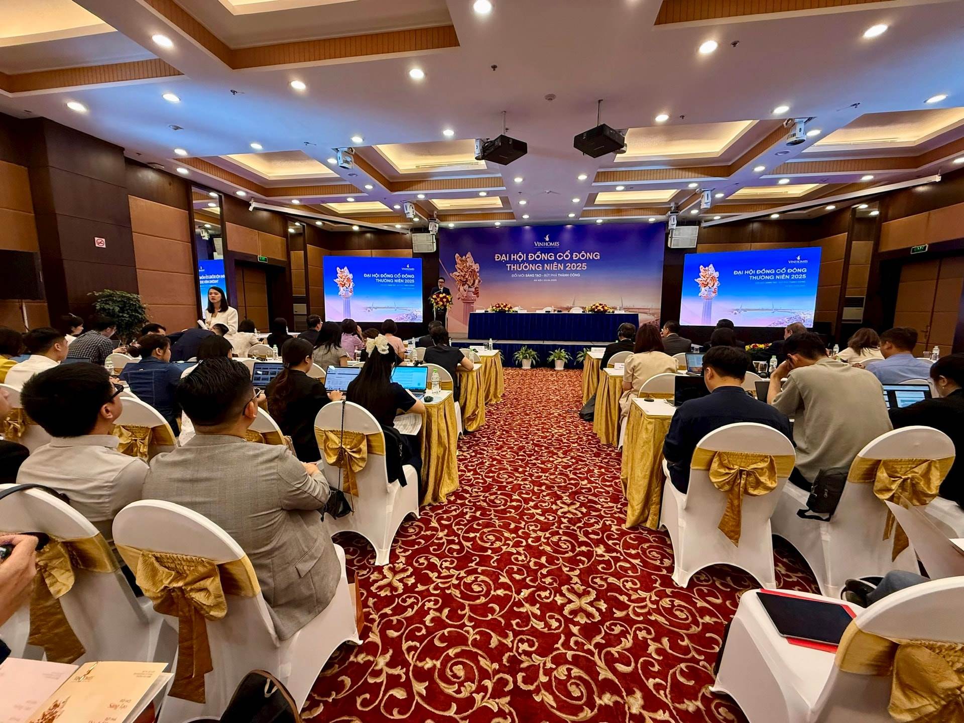 VHM: ĐHCĐ Vinhomes – Tiến về TPHCM và Đồng Bằng Sông Cửu Long đón làn sóng đầu tư công và hạ tầng