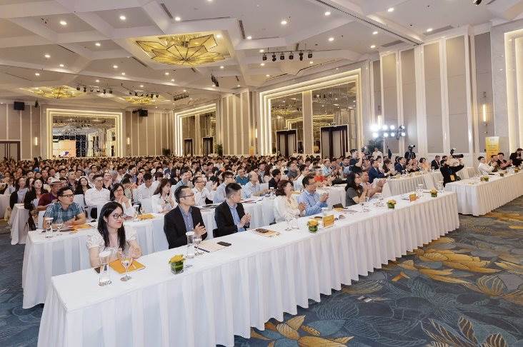 APH: ĐHĐCĐ thường niên APH 2025 – Kế hoạch kinh doanh thận trọng giữa “bão” thương mại