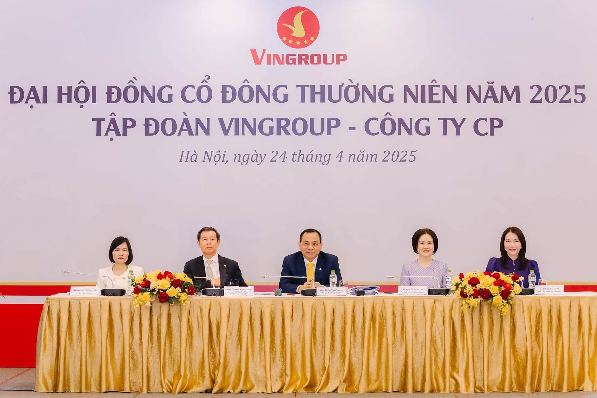 VIC: Chủ tịch Phạm Nhật Vượng nói về 3 yếu tố cực kỳ quan trọng của VinFast tại Đại hội cổ đông