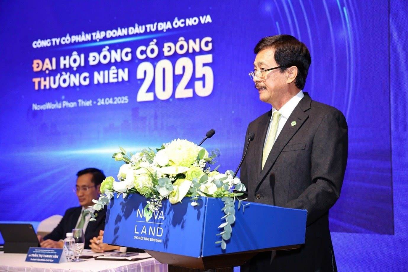 NVL: Chủ tịch Bùi Thành Nhơn đã tìm được đường đi mới cho Novaland, không nhiều lợi nhuận nhưng giúp Novaland tồn tại…60ha đất tại trung tâm TPHCM sẽ chuyển sang làm nhà ở giá rẻ