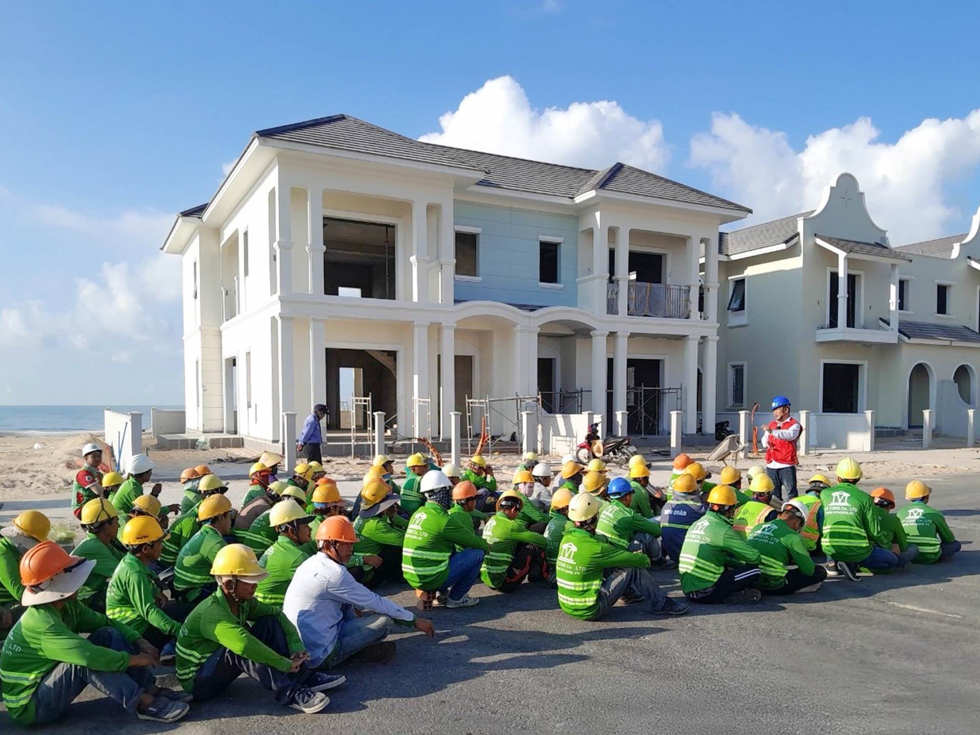 NVL: Từ nay đến cuối 2026, Novaland chưa đủ nguồn tiền để trả các khoản nợ