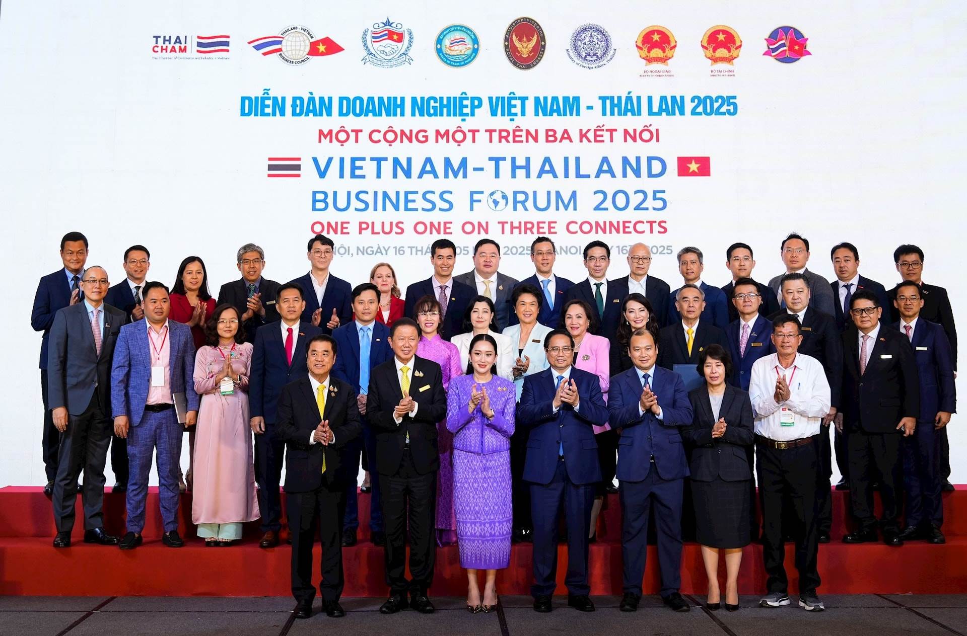 FPT: Bắt tay hai “ông lớn” công nghệ Thái Lan, thúc đẩy chuyển đổi số ngành tài chính, bán lẻ