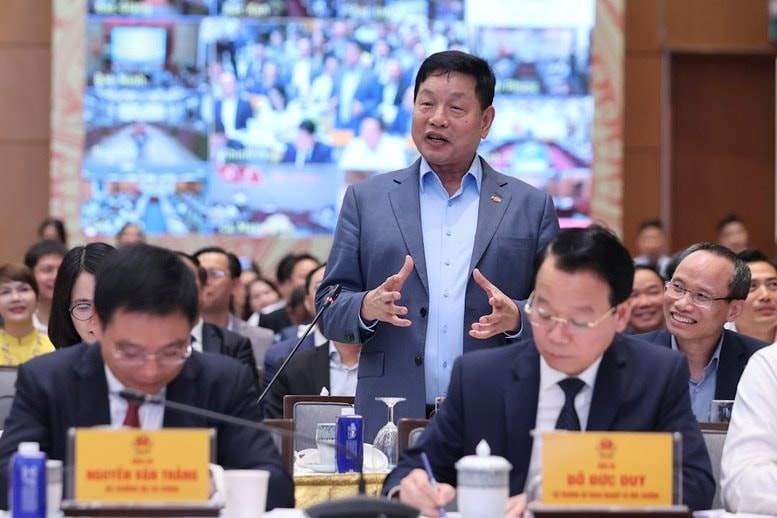 Chủ tịch FPT Trương Gia Bình nói về những “trận đánh” mới: Đường sắt cao tốc Bắc-Nam, xây dựng trung tâm tài chính…