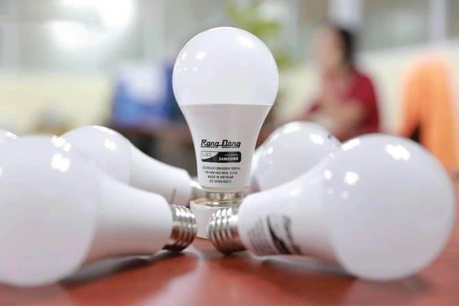 RAL: Huyền thoại hàng tiêu dùng Việt gặp khó vì ‘đại hồng thủy’ hàng Trung Quốc, vẫn trả cổ tức tiền mặt 50%, một ‘người quen’ ra tay cứu giúp