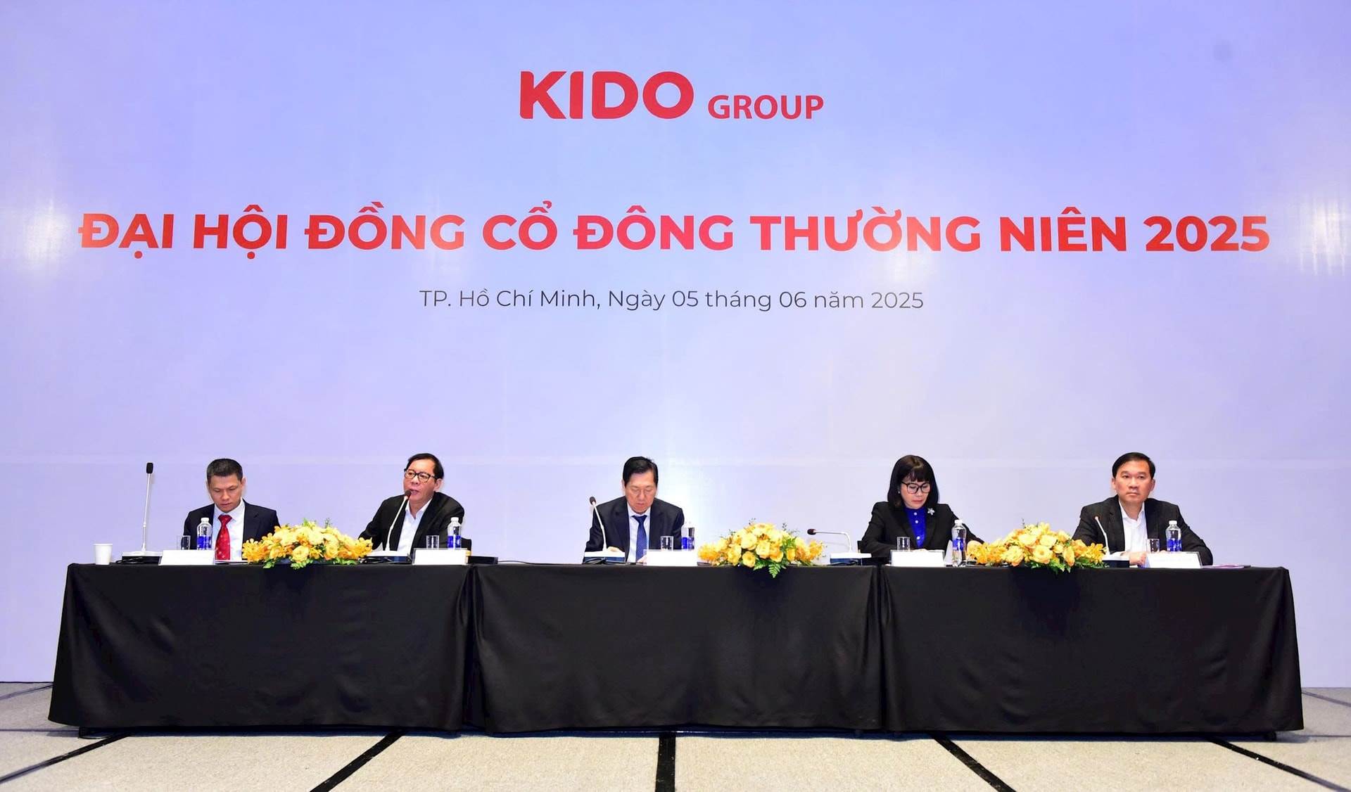 KDC: ĐHĐCĐ KIDO – Kế hoạch lợi nhuận tăng 662%, “hé lộ” các dự án BĐS lớn, muốn đưa Hùng Vương Plaza, Vạn Hạnh Mall về Tập đoàn