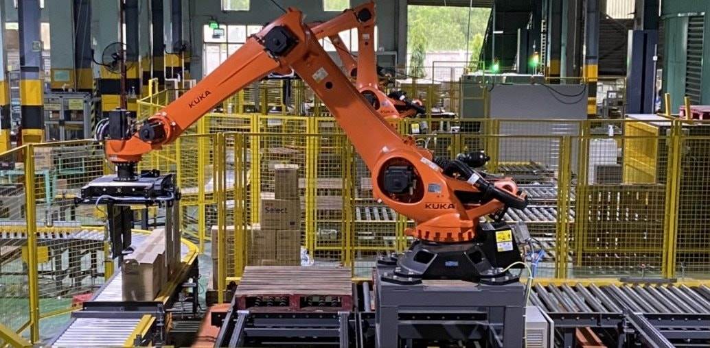“Người khổng lồ” 63 năm tuổi đứng sau VinFast, Đức Giang sẵn sàng góp mặt tại dự án đường sắt và điện hạt nhân 100 tỷ USD