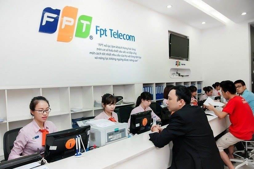 FOX: FPT Telecom trước khi Bộ Công an nhận chuyển giao số cổ phiếu trị giá hơn 23.000 tỷ: Lợi nhuận gần 4.000 tỷ, cổ tức và cổ phiếu thưởng lên đến 100%