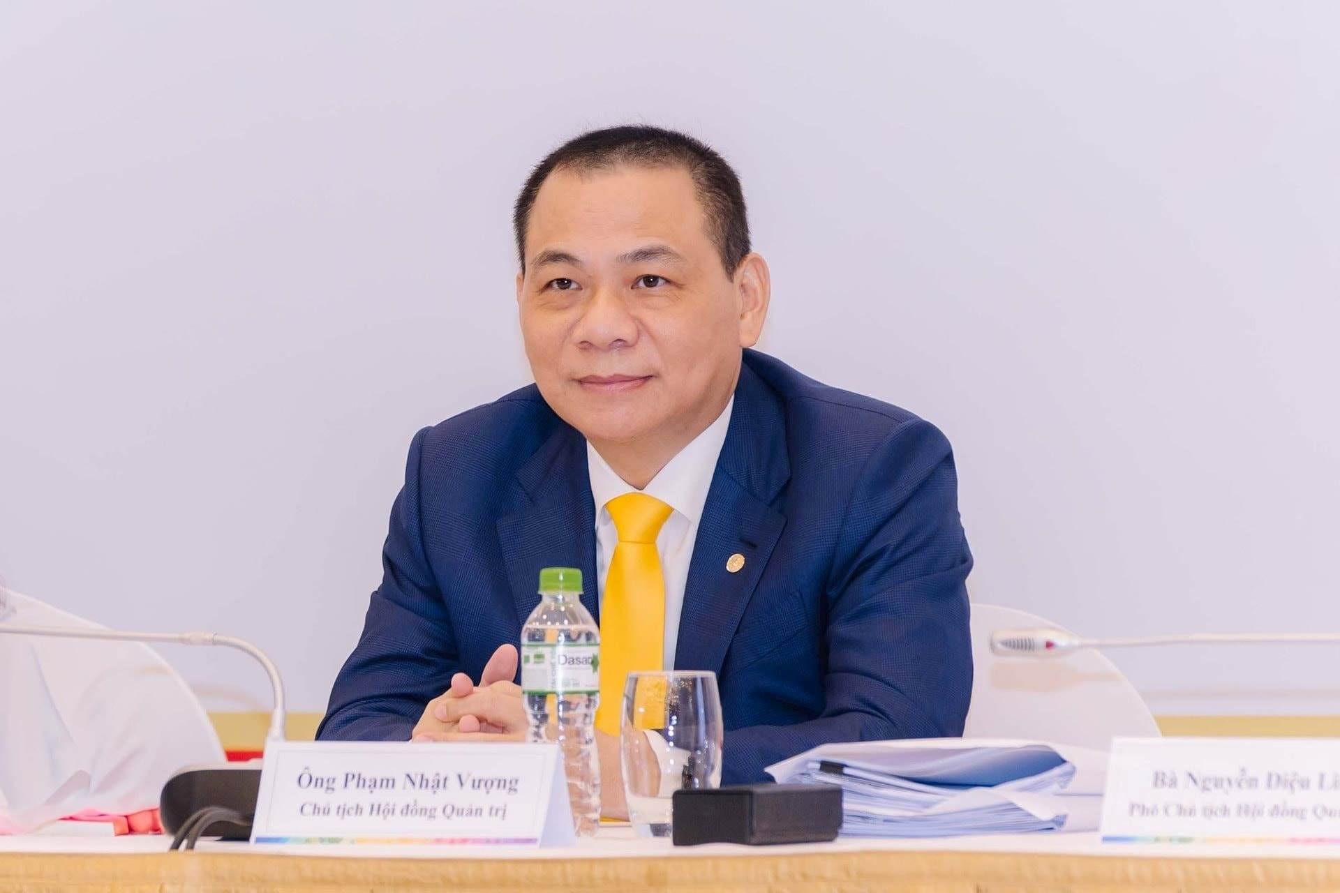 3 tháng từ khi ông Phạm Nhật Vượng trả lời câu hỏi chọn VIC hay vàng: 1 nghìn cổ phiếu VIC đã có giá hơn 1 cây vàng
