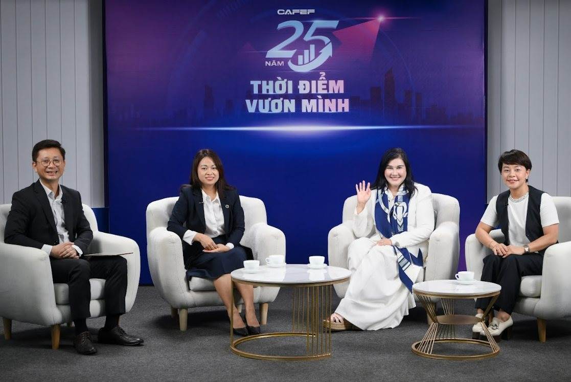 Lãnh đạo UBCK, CEO Vietjet và CEO TCBS cùng ngồi lại: ‘Bật mí’ áp lực và kỳ vọng thực sự của doanh nghiệp khi lên sàn sau 25 năm TTCK ‘thử lửa’