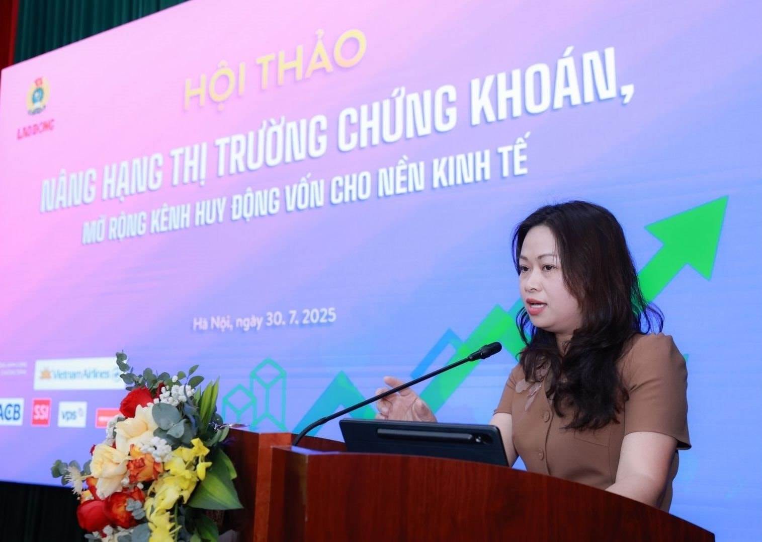 Lãnh đạo Ủy ban Chứng khoán Nhà nước chỉ ra một yếu tố quan trọng để FTSE quyết định nâng hạng TTCK Việt Nam