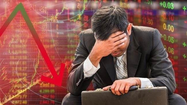 Khối ngoại bán ròng đột biến hơn 2.400 tỷ đồng phiên VN-Index vượt mốc 1.640 điểm, “xả” hàng loạt cổ phiếu Bluechips