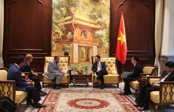 Đại bàng Mỹ chốt deal thành công với Viettel, VNPT, Vingroup, chia sẻ con đường Việt Nam nên đi để làm chủ công nghệ
