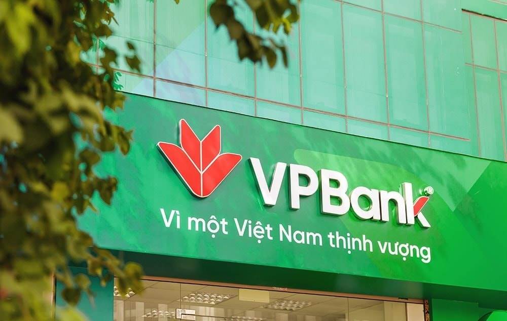 VPB: Hai con gái Phó Chủ tịch VPBank đăng ký mua 40 triệu cổ phiếu VPB