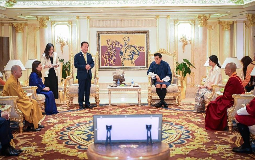 Quốc vương Bhutan và Hoàng hậu tới thăm T&amp;T Group, ông Đỗ Quang Hiển đề xuất mở đường bay thẳng Bhutan và Việt Nam, phát triển du lịch tâm linh