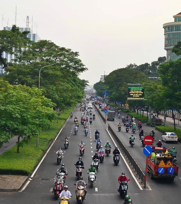 Doanh nghiệp vận tải ủng hộ đề án chuyển từ xe xăng sang xe điện của TP.HCM, kiến nghị xem xét lộ trình phù hợp