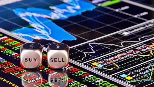 Cổ phiếu Bluechips, Midcap, Penny: Đặc điểm và cách “chọn mặt gửi vàng” cho nhà đầu tư mới