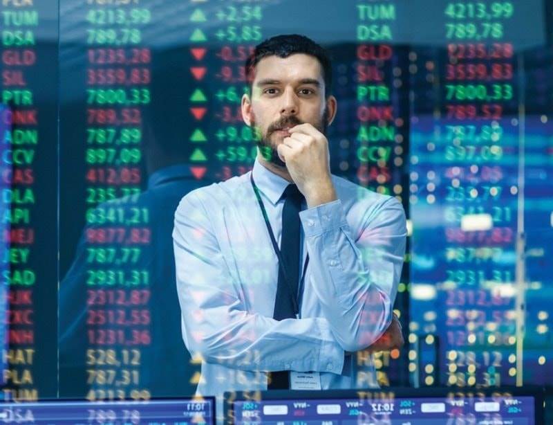 Khối ngoại tiếp đà bán ròng hơn 1.500 tỷ phiên VN-Index giảm sâu từ đỉnh, cổ phiếu nào bị “xả” mạnh nhất?