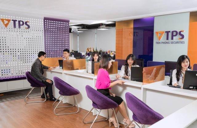 ORS: Tuyên bố khắc phục xong nguyên nhân bị cảnh báo, cổ phiếu bật tăng mạnh