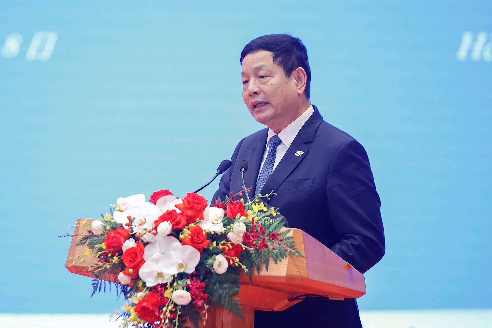 FPT: Ông Trương Gia Bình nhận nhiệm vụ từ Thủ tướng, cổ phiếu FPT lấy lại mốc 100.000 đồng tròn trĩnh