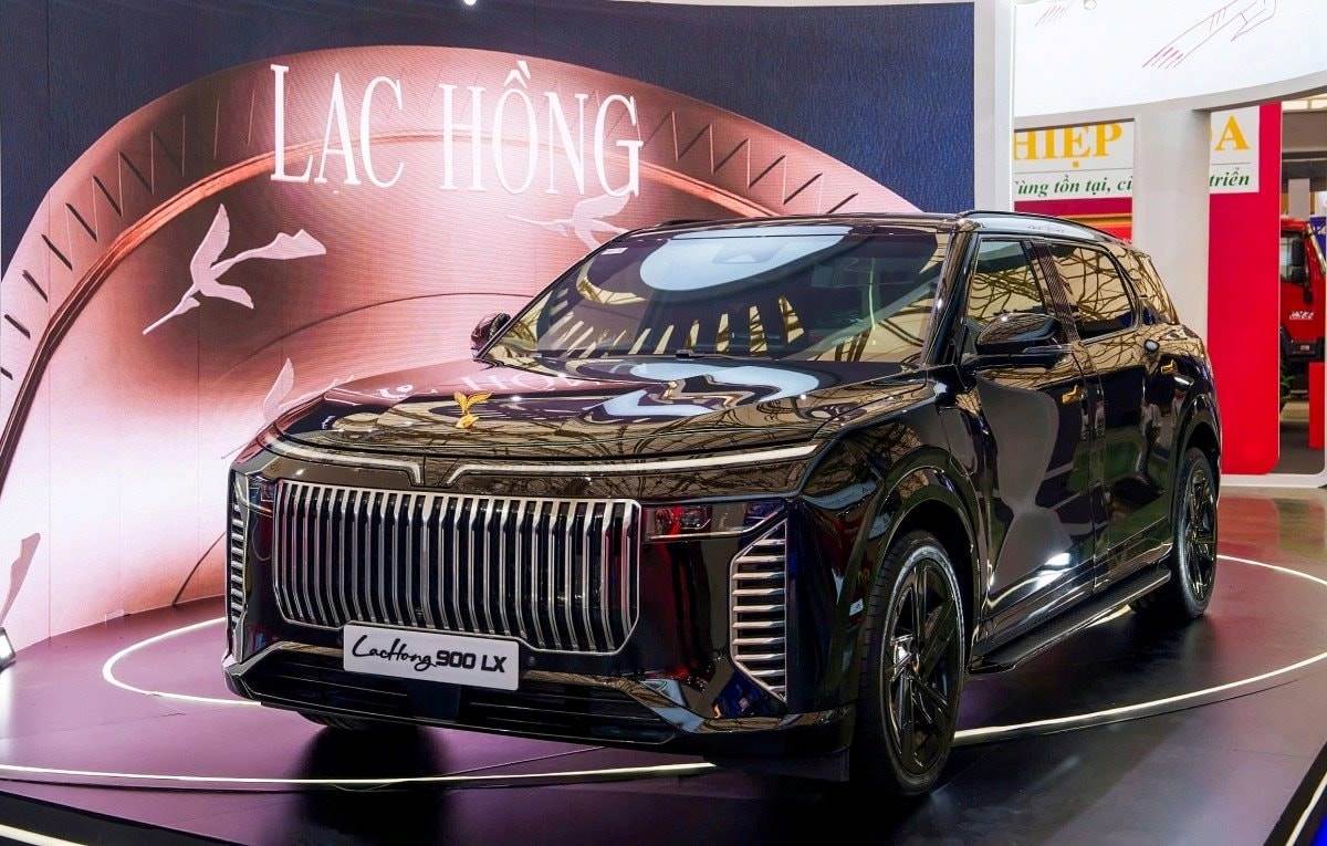 Lạc Hồng 900 LX của VinFast sở hữu chi tiết đắt giá bằng “vàng lộ thiên”: Vô cùng quý hiếm