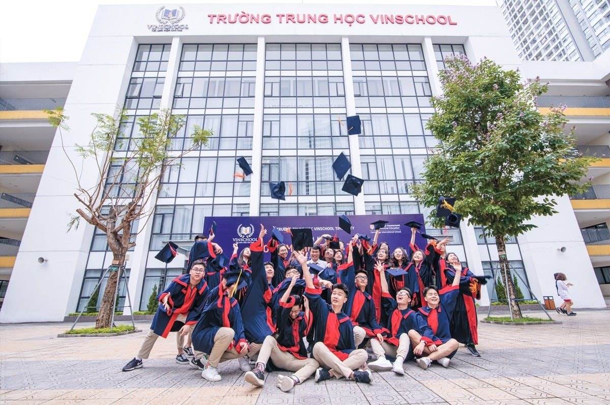 VIC: Vingroup kiếm được bao nhiêu tiền từ mảng giáo dục?