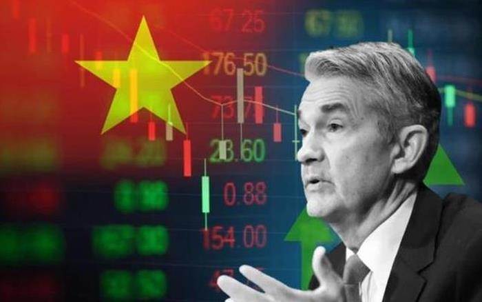 Nhà đầu tư chứng khoán đừng “vội mừng” khi Fed hạ lãi suất