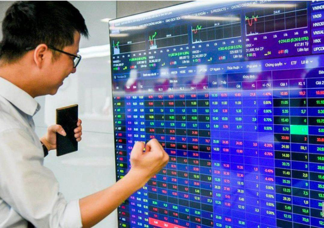Góc nhìn chuyên gia: Dòng tiền lớn nhập cuộc, VN-Index vẫn còn tiềm năng tăng thêm 20–30%