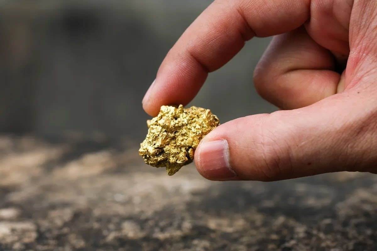 KSV: Cổ phiếu doanh nghiệp khoáng sản tăng kịch trần giữa lúc VN-Index giảm mạnh