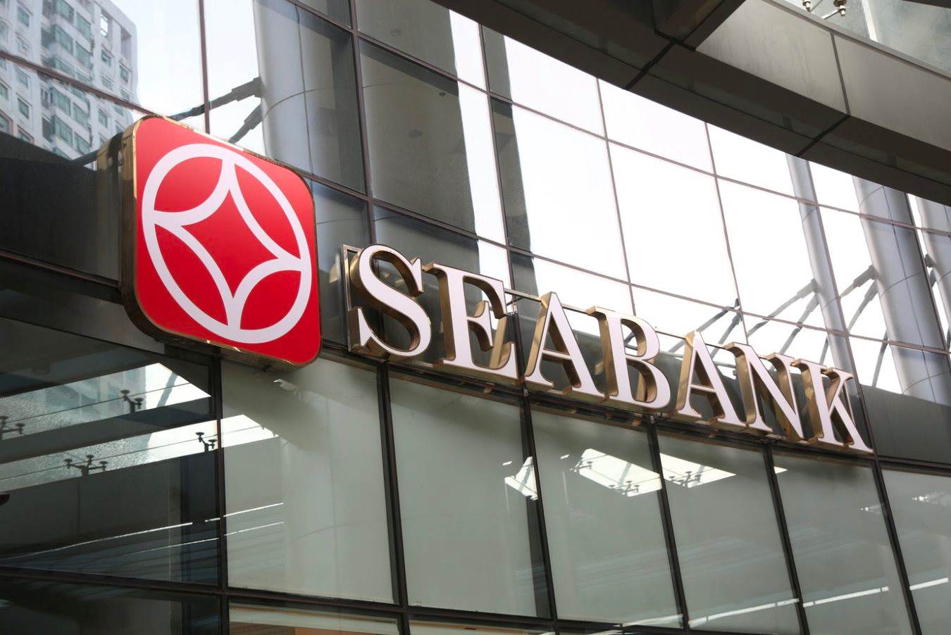 SSB: SeABank cán mốc lợi nhuận 6.739 tỷ đồng, vượt kế hoạch năm 2025 sau 9 tháng