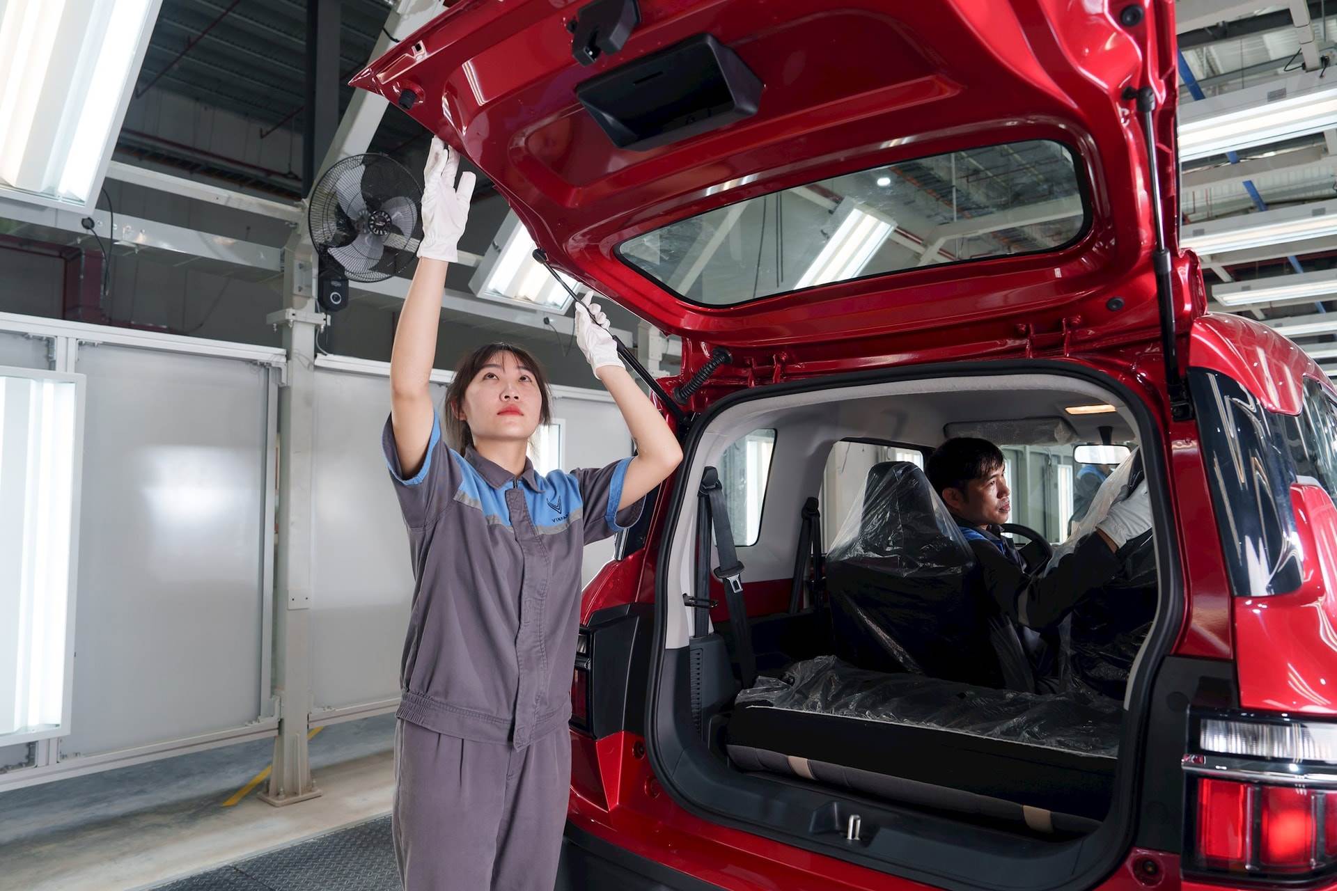 2.500 lao động ở quê tỷ phú Phạm Nhật Vượng có thể nhận lương đến 18 triệu/tháng khi làm việc cho VinFast